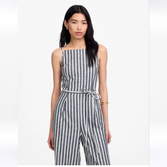 Madewell Pleated Wide-Leg Jumpsuit in Pinstripe Linen size 6 $168 - Picture 2 of 12